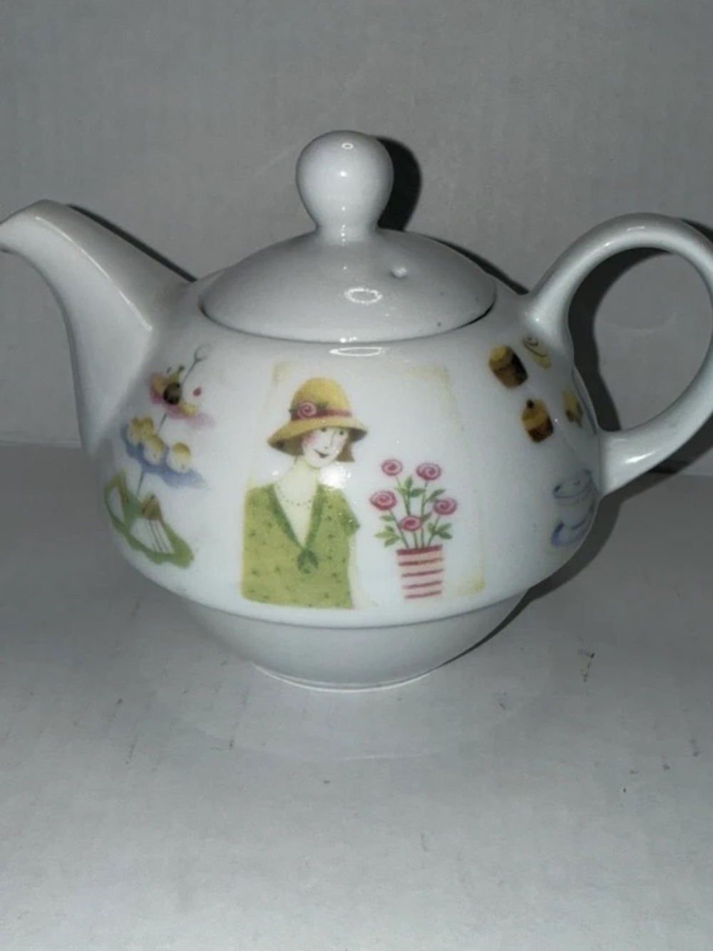 Unbranded Ceramic Mini Teapot Lady in Green Cloche Hat Cupcakes Flowers